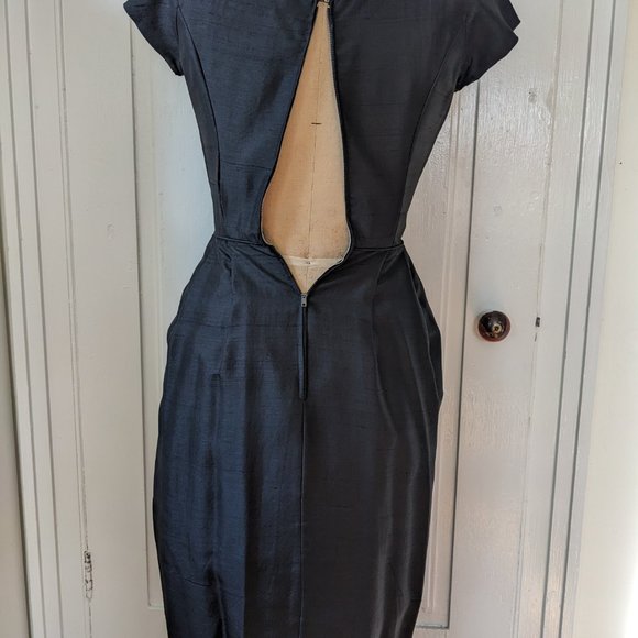1950's Black Silk Wiggle Dress Size XS - Picture 4 of 8